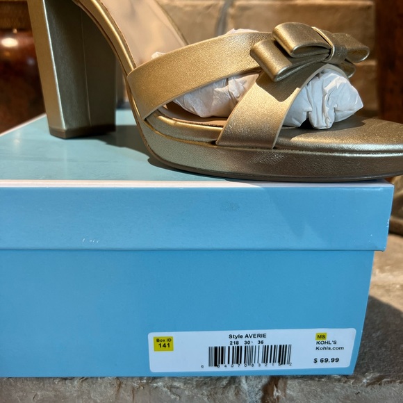 Draper James RSVP Averie, open toe heels/sandals, 3.75" heel, gold. 9.5m new - Picture 7 of 11